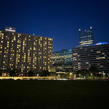 Luxe City Views Prime Location 24-7 Parking Gym Lounge Pittsburgh Buitenkant foto