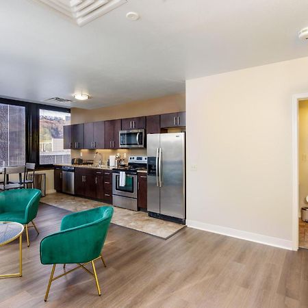 Luxe City Views Prime Location 24-7 Parking Gym Lounge Pittsburgh Buitenkant foto
