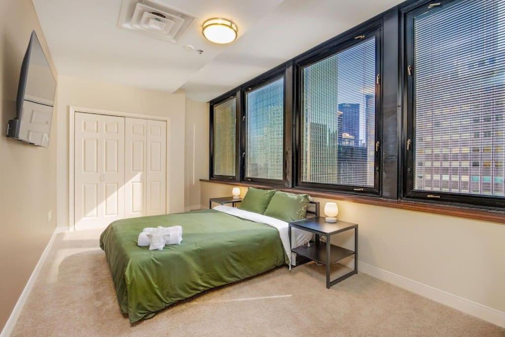 Luxe City Views Prime Location 24-7 Parking Gym Lounge Pittsburgh Buitenkant foto