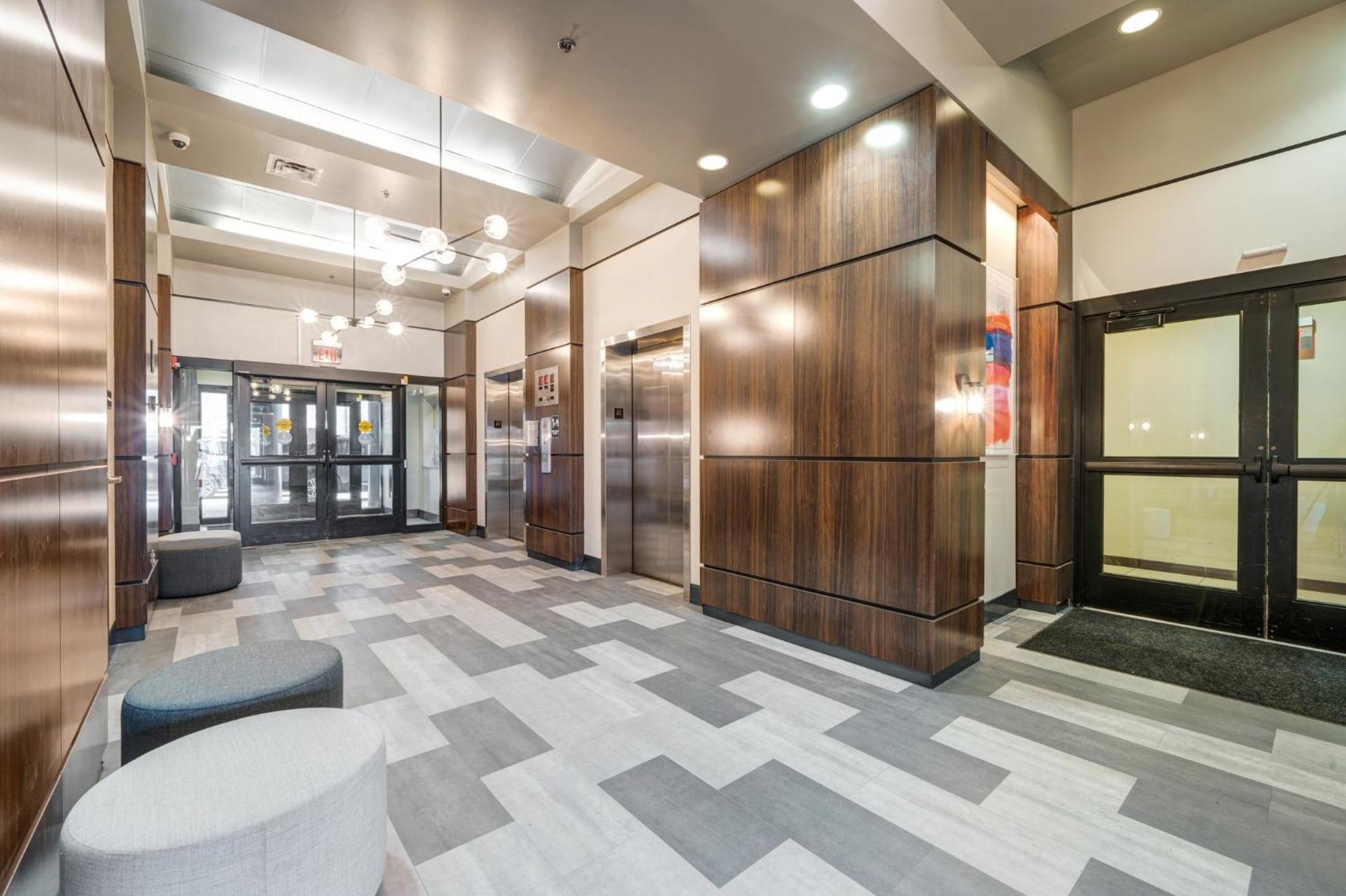 Luxe City Views Prime Location 24-7 Parking Gym Lounge Pittsburgh Buitenkant foto